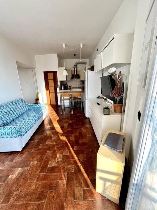 Casa Solymar Leilighet Vallecrosia Eksteriør bilde